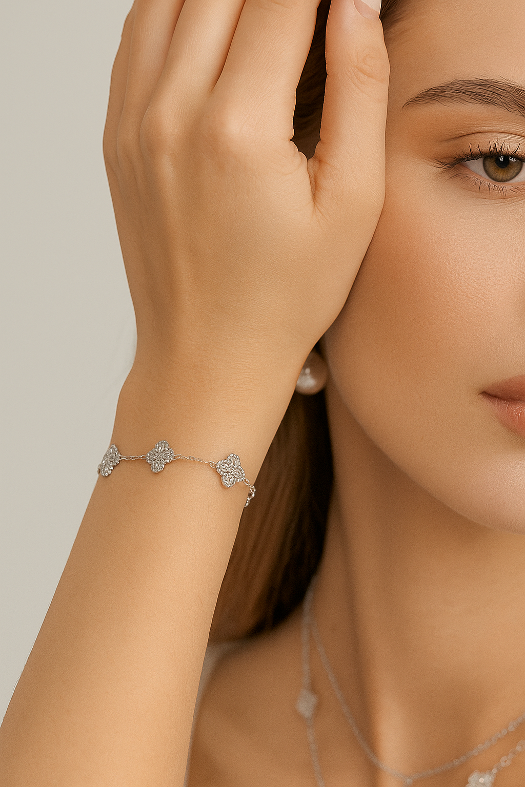 925 Silver Flower Clover Bracelet Moissanite 3mm - 18k Gold Plated