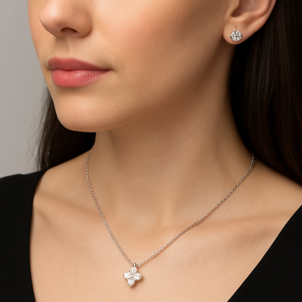 Glimora Lucky Clover Necklace Four Leaf Certified D0.40CT Moissanite Pendant