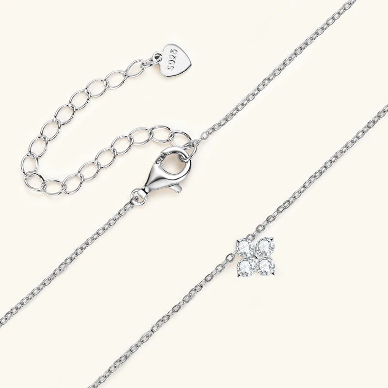 Glimora Lucky Clover Necklace Four Leaf Certified D0.40CT Moissanite Pendant