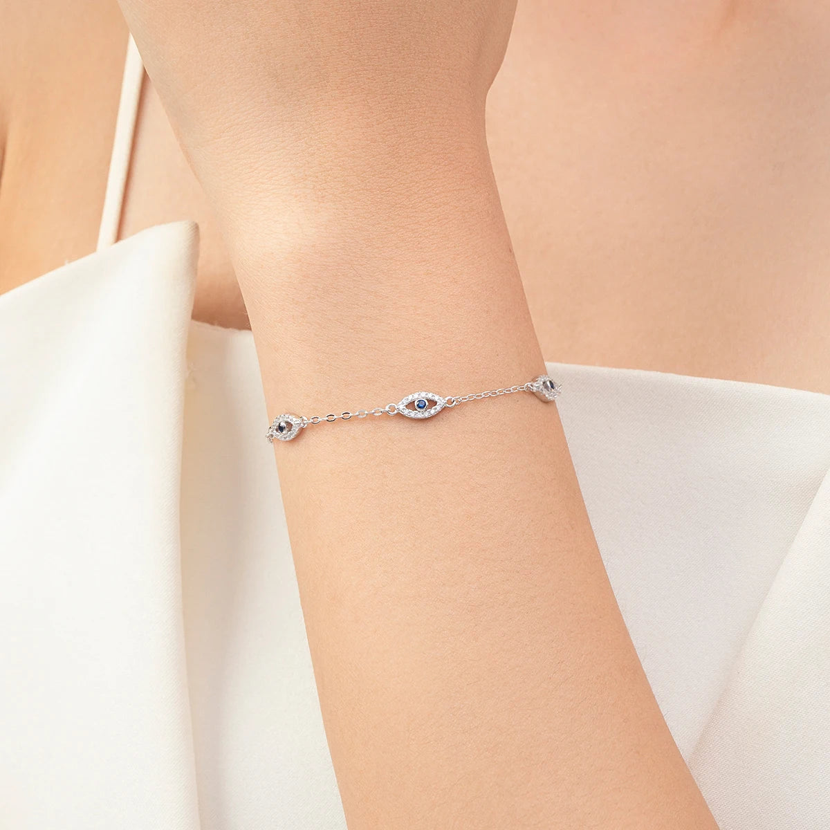 925 Sterling Silver Luxury Turquoise Blue Eyes Clear Cubic Zircon Crystal Link Chain Bracelet