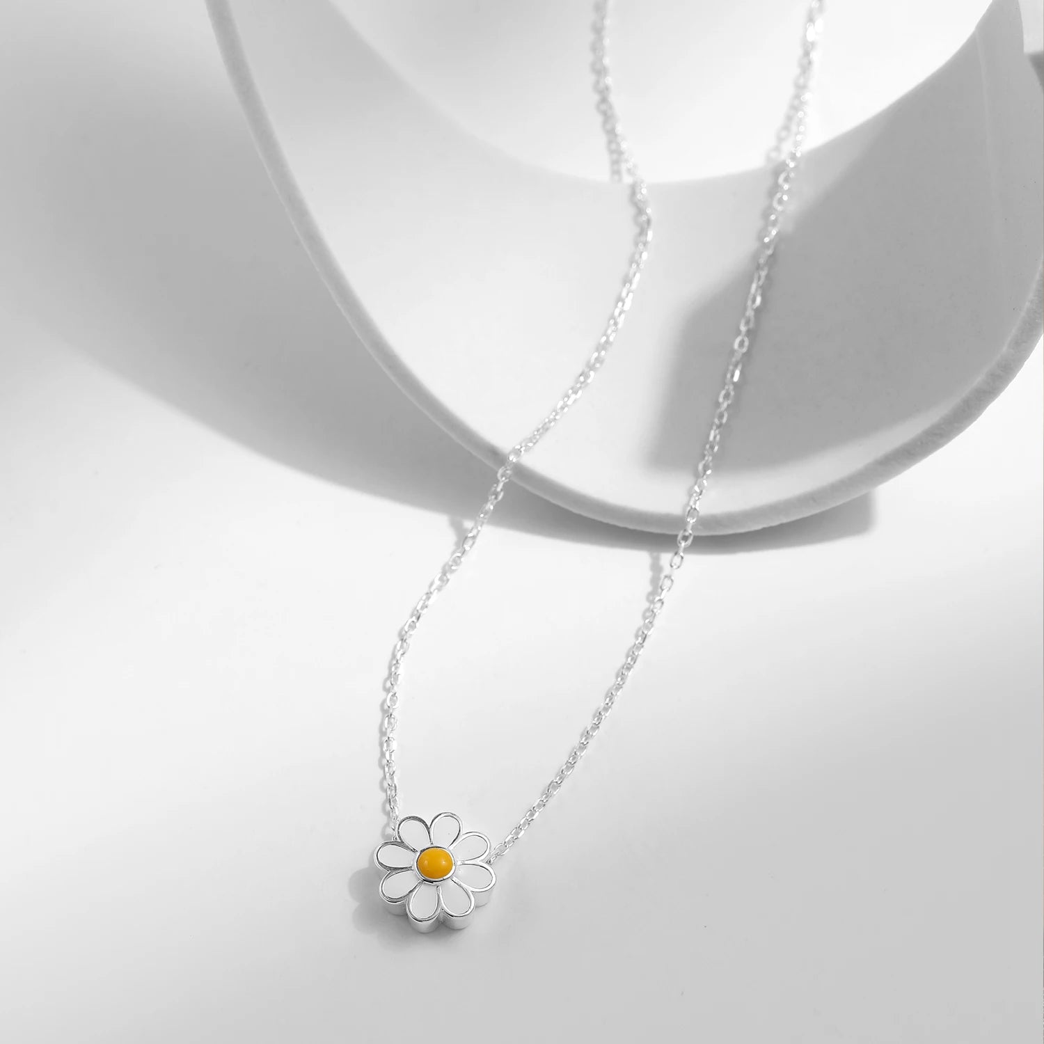 925 Sterling Silver White Enamel Flower Pendant Necklace Charm Daisy