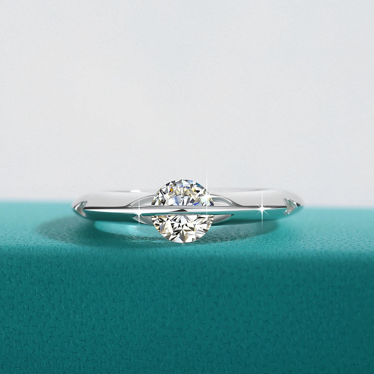 Rotate Moissanite Rings - Solid S925 Silver Solitaire Classic Band