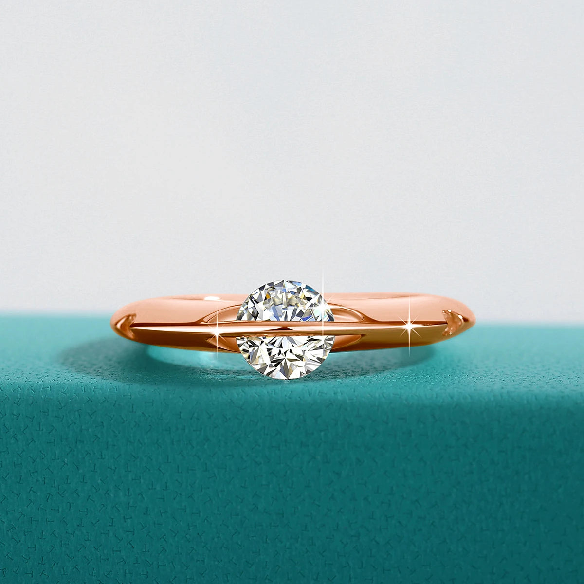 Rotate Moissanite Rings - Solid S925 Silver Solitaire Classic Band