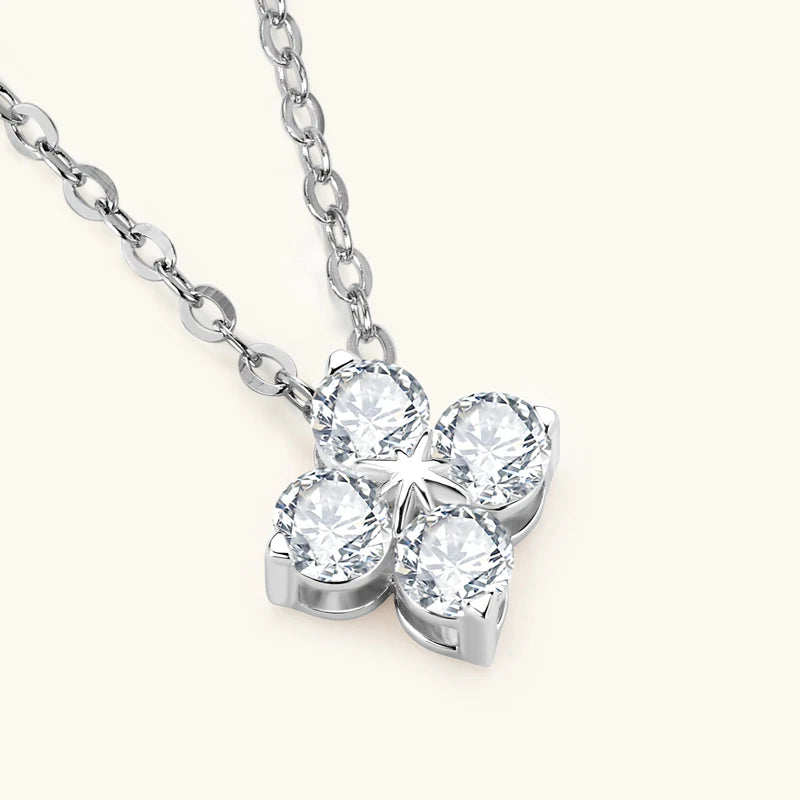Glimora Lucky Clover Necklace Four Leaf Certified D0.40CT Moissanite Pendant
